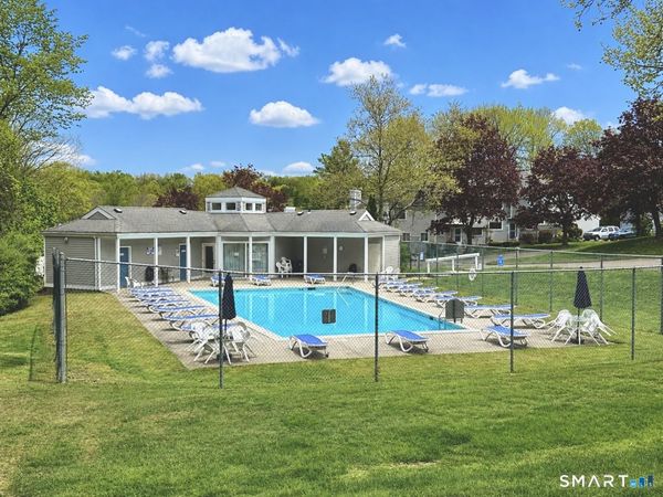 385 Old Rock, Unit 385, Branford, CT 06405