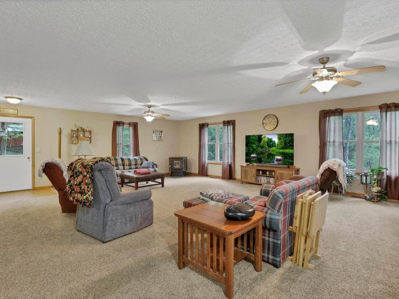 36 Seneca Lane , Sugar Grove, OH 43155 Photo 10