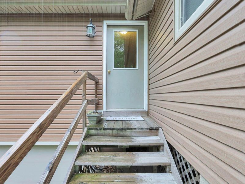 36 Seneca Lane , Sugar Grove, OH 43155 Photo 8
