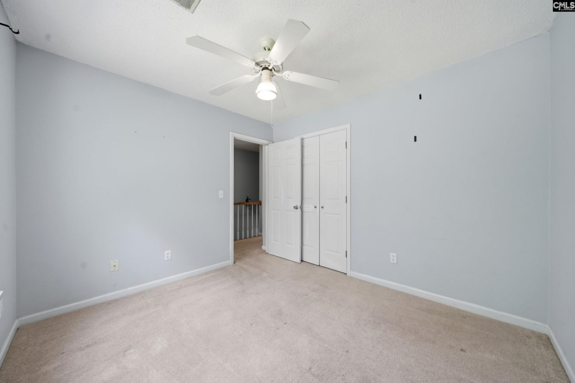 319 Brook Hollow Drive  Photo 15