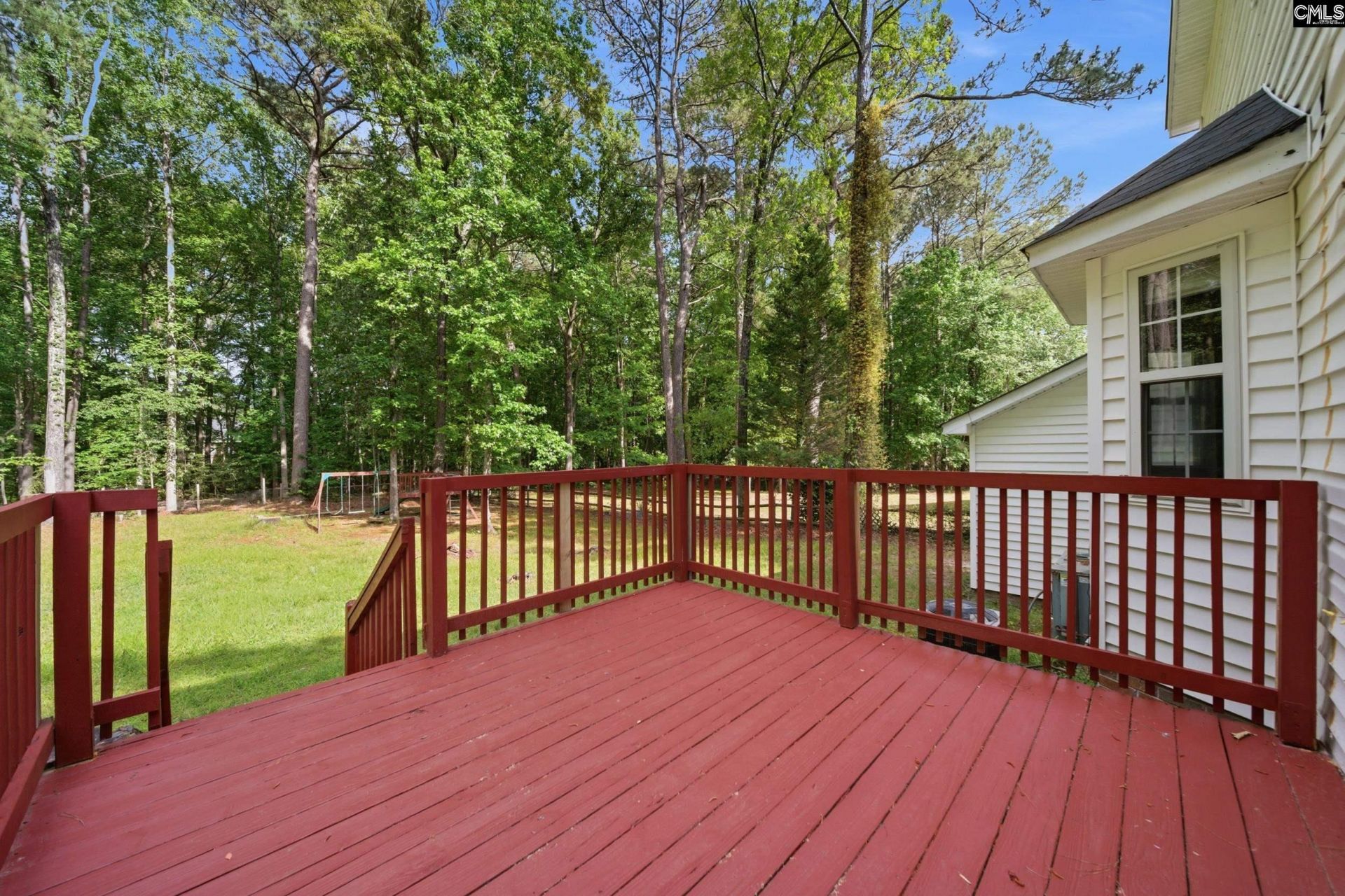 319 Brook Hollow Drive  Photo 18
