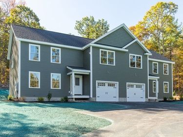 53 Kimball Hill Rd, Unit A, Hudson, NH 03051
