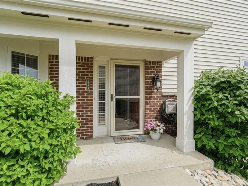 1292 Ironwood Drive, Clearcreek Township, OH 45036 Photo 3
