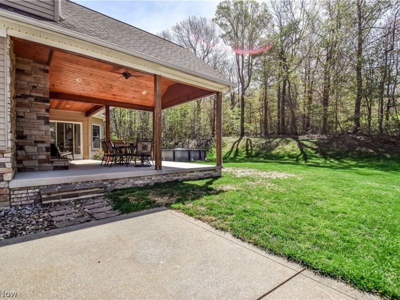8075 Rainbow Drive , Concord Township, OH 44077 Photo 3