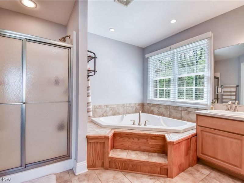 8075 Rainbow Drive , Concord Township, OH 44077 Photo 42