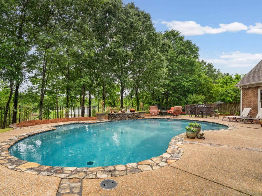 Property Image 33