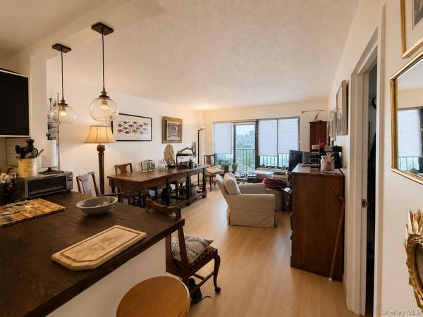 25-40 Shore Boulevard, Unit 14T, Astoria, NY 11102