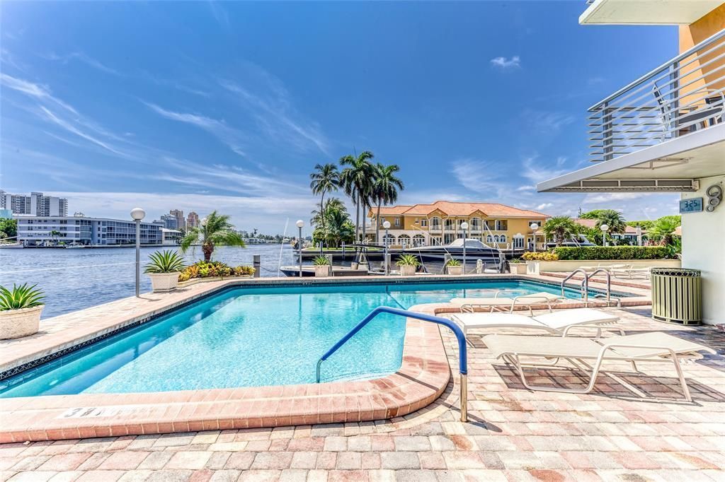2900 NE 30th Street, Unit B2, Fort Lauderdale, FL 33306 Photo