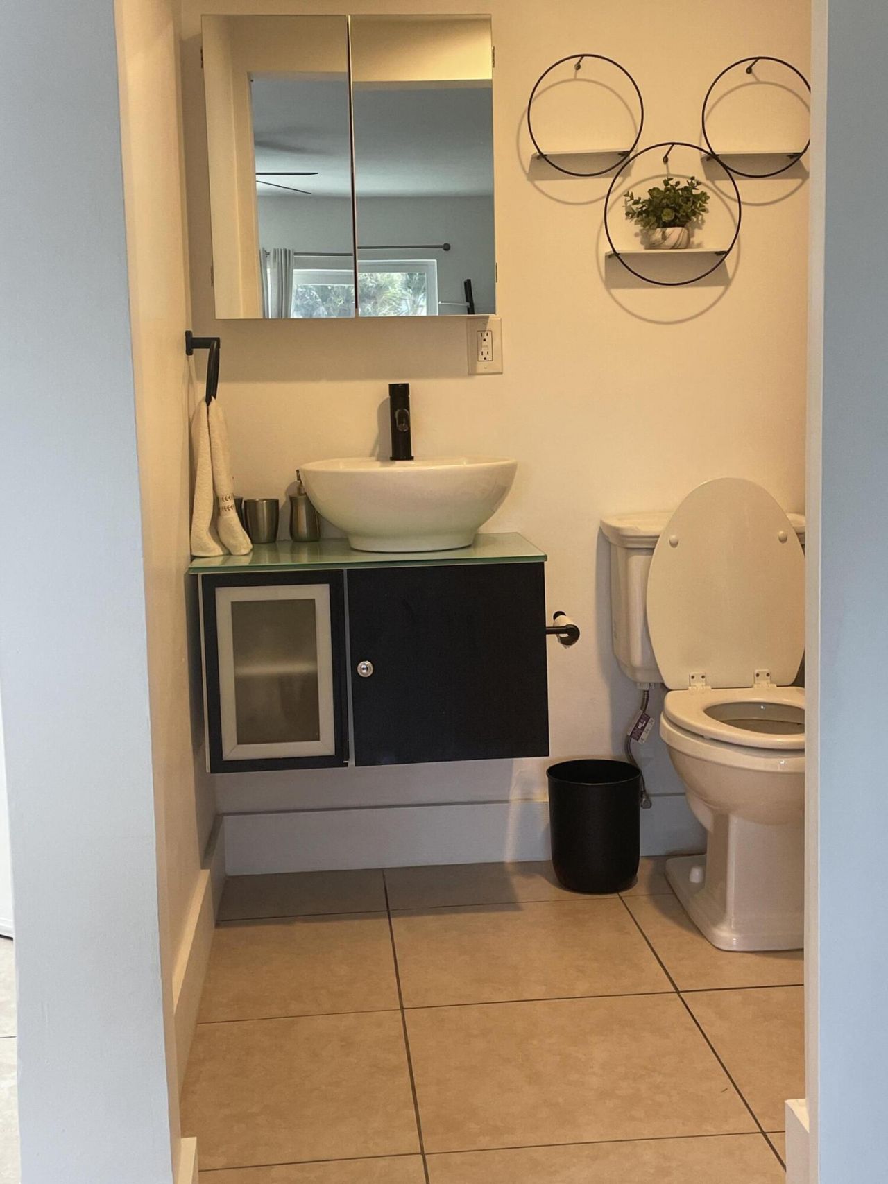 2900 NE 30th Street, Unit B2, Fort Lauderdale, FL 33306 Photo