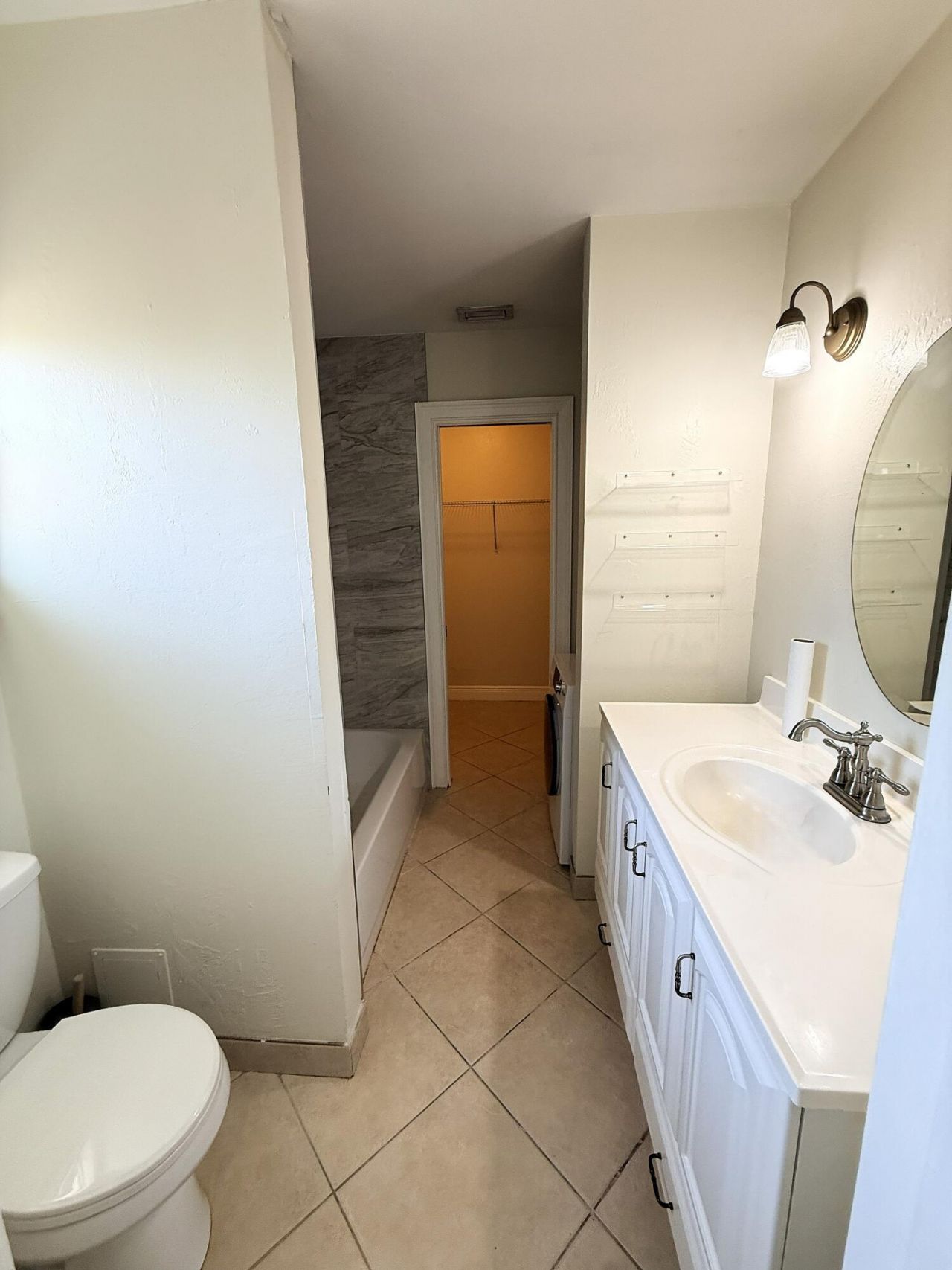 735 Hummingbird Way, Unit 204, North Palm Beach, FL 33408 Photo