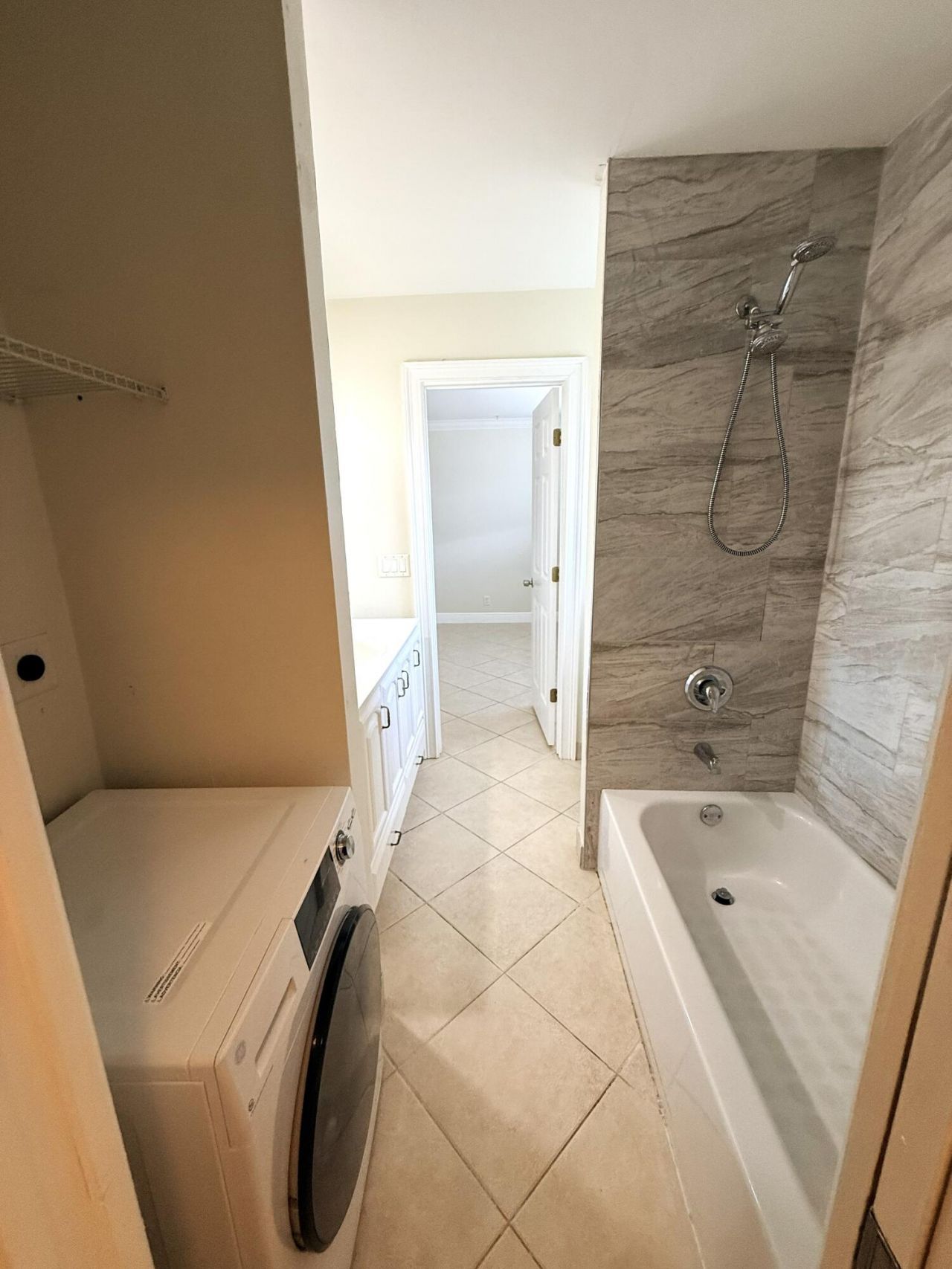 735 Hummingbird Way, Unit 204, North Palm Beach, FL 33408 Photo