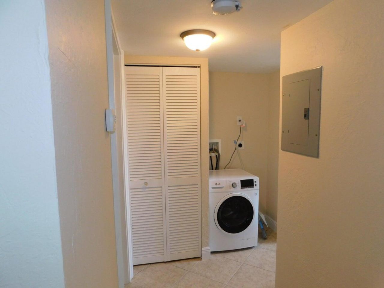 735 Hummingbird Way, Unit 204, North Palm Beach, FL 33408 Photo