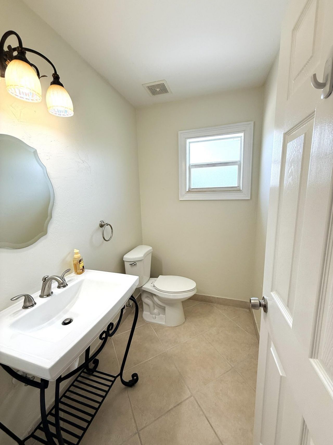 735 Hummingbird Way, Unit 204, North Palm Beach, FL 33408 Photo