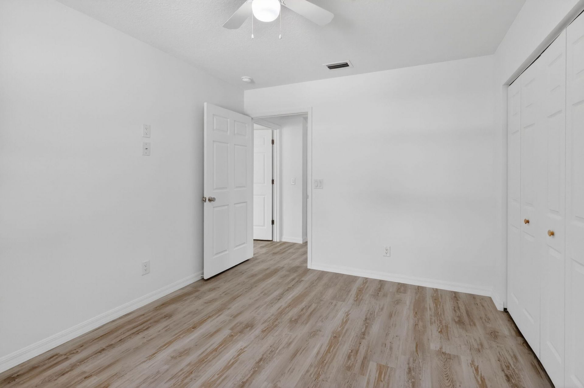 2206 S 34th Street, Fort Pierce, FL 34947 Photo