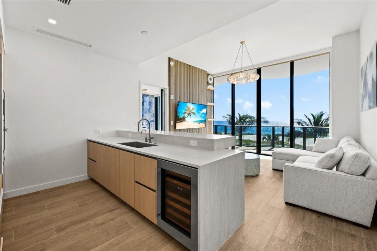 900 N Ocean Boulevard, Unit 305, Pompano Beach, FL 33062 Photo