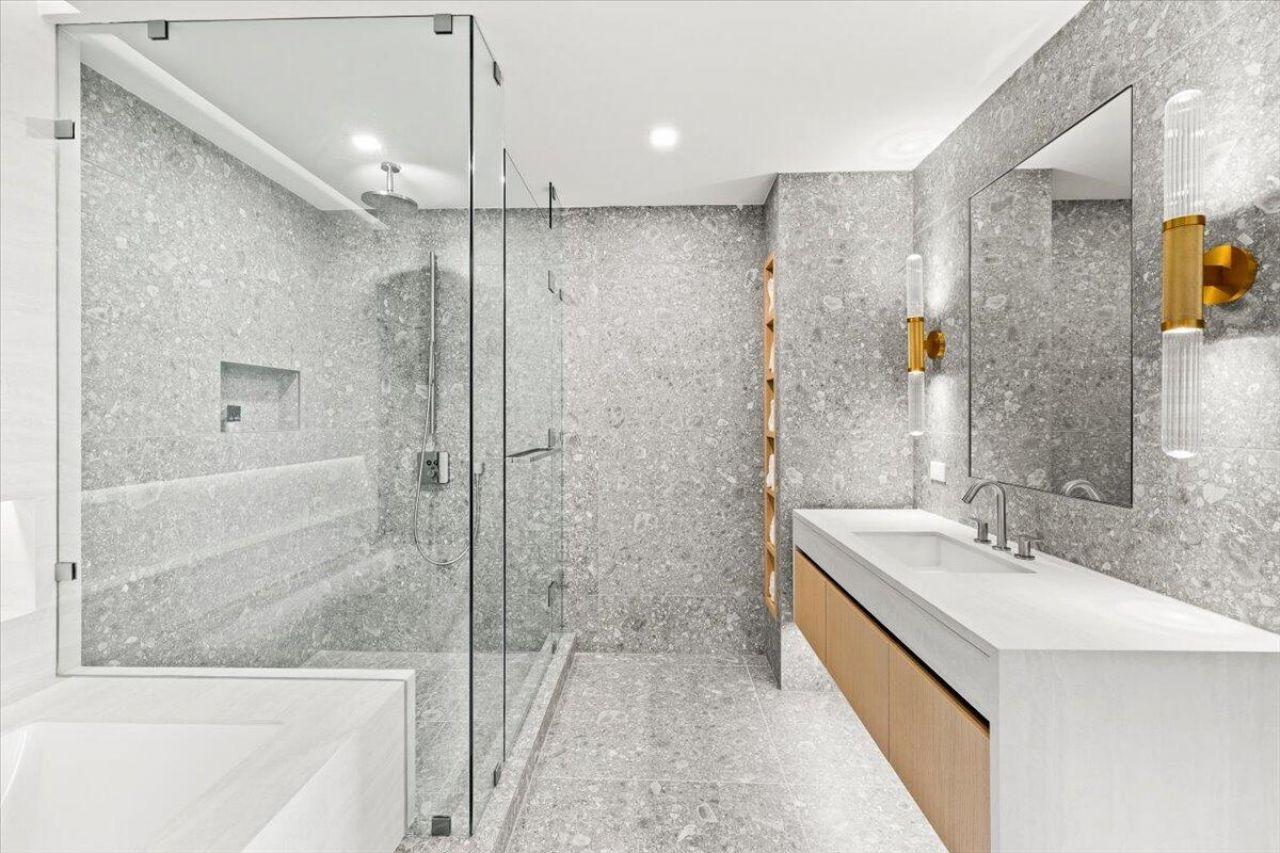 900 N Ocean Boulevard, Unit 305, Pompano Beach, FL 33062 Photo