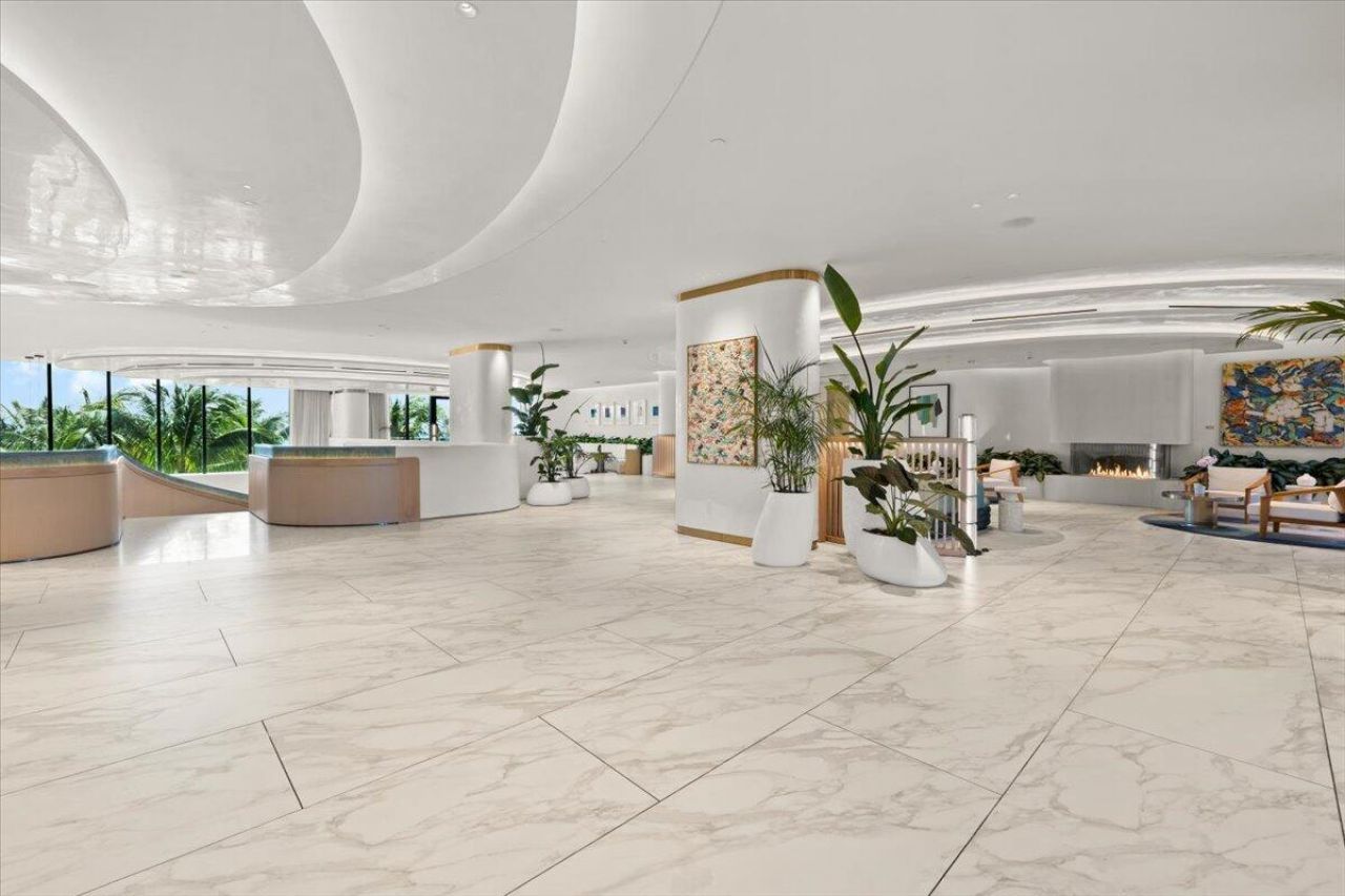 900 N Ocean Boulevard, Unit 305, Pompano Beach, FL 33062 Photo