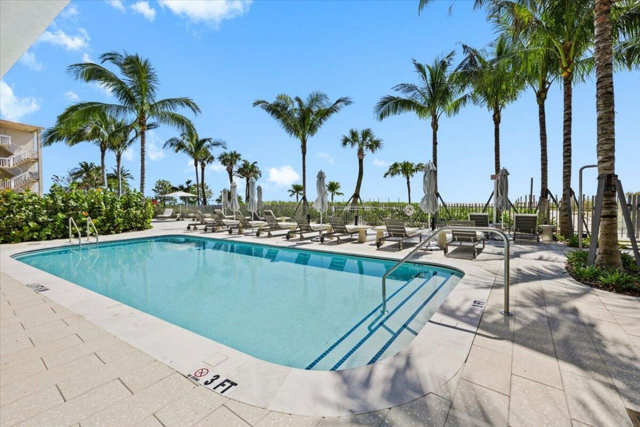 900 N Ocean Boulevard, Unit 305, Pompano Beach, FL 33062 Photo