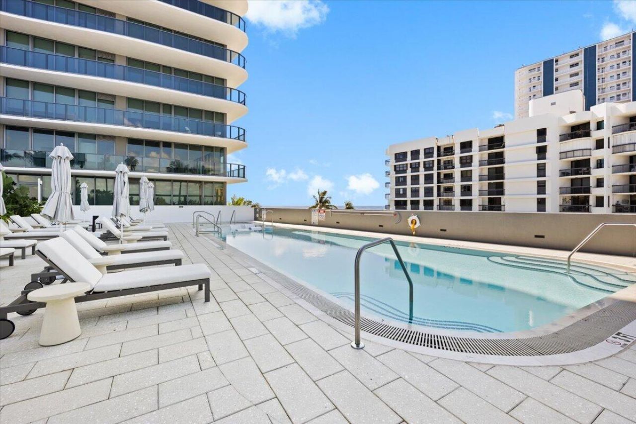 900 N Ocean Boulevard, Unit 305, Pompano Beach, FL 33062 Photo