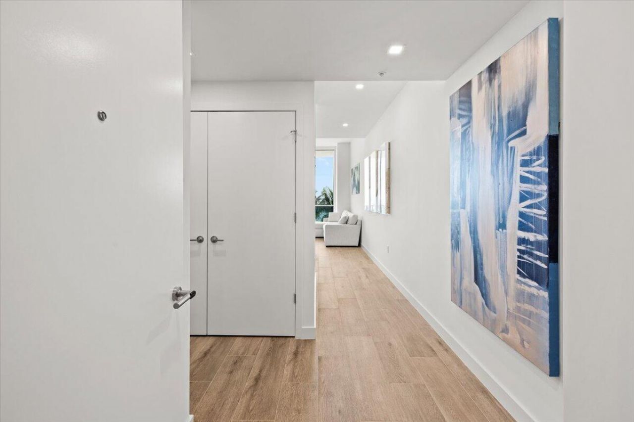 900 N Ocean Boulevard, Unit 305, Pompano Beach, FL 33062 Photo