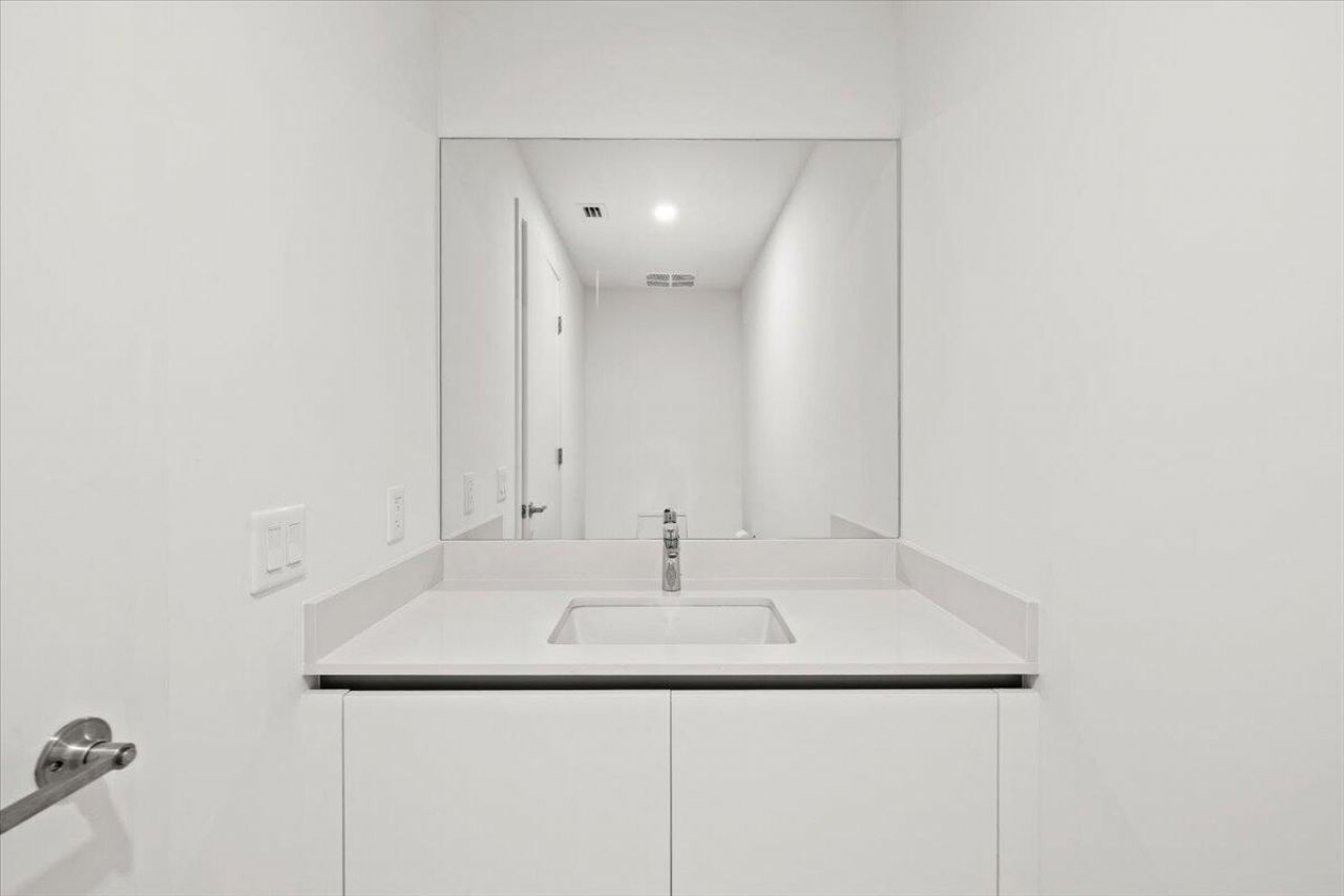 900 N Ocean Boulevard, Unit 305, Pompano Beach, FL 33062 Photo