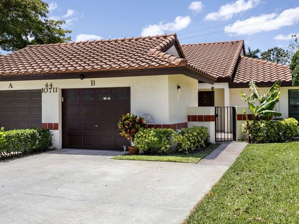 10711 Palm Leaf Drive, Unit B, Boynton Beach, FL 33437