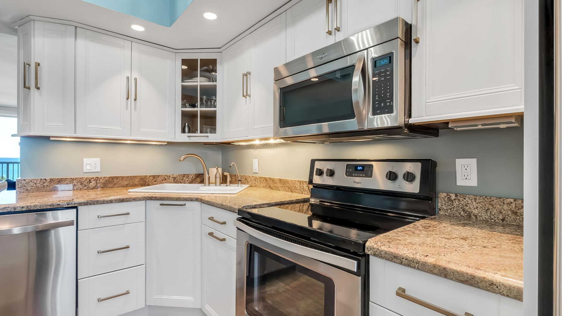 2200 NE 33rd Avenue, Unit 10k, Fort Lauderdale, FL 33305 Photo
