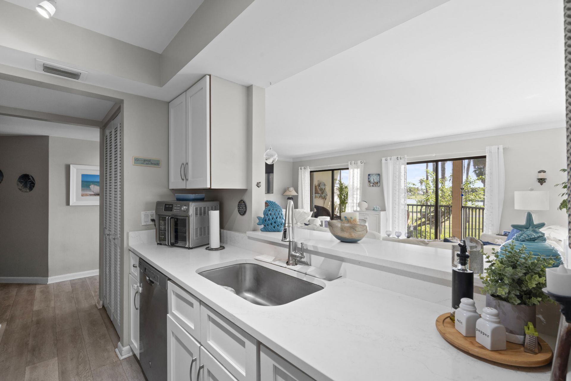 233 NE Edgewater Drive, Unit 104, Hutchinson Island, FL 34996 Photo