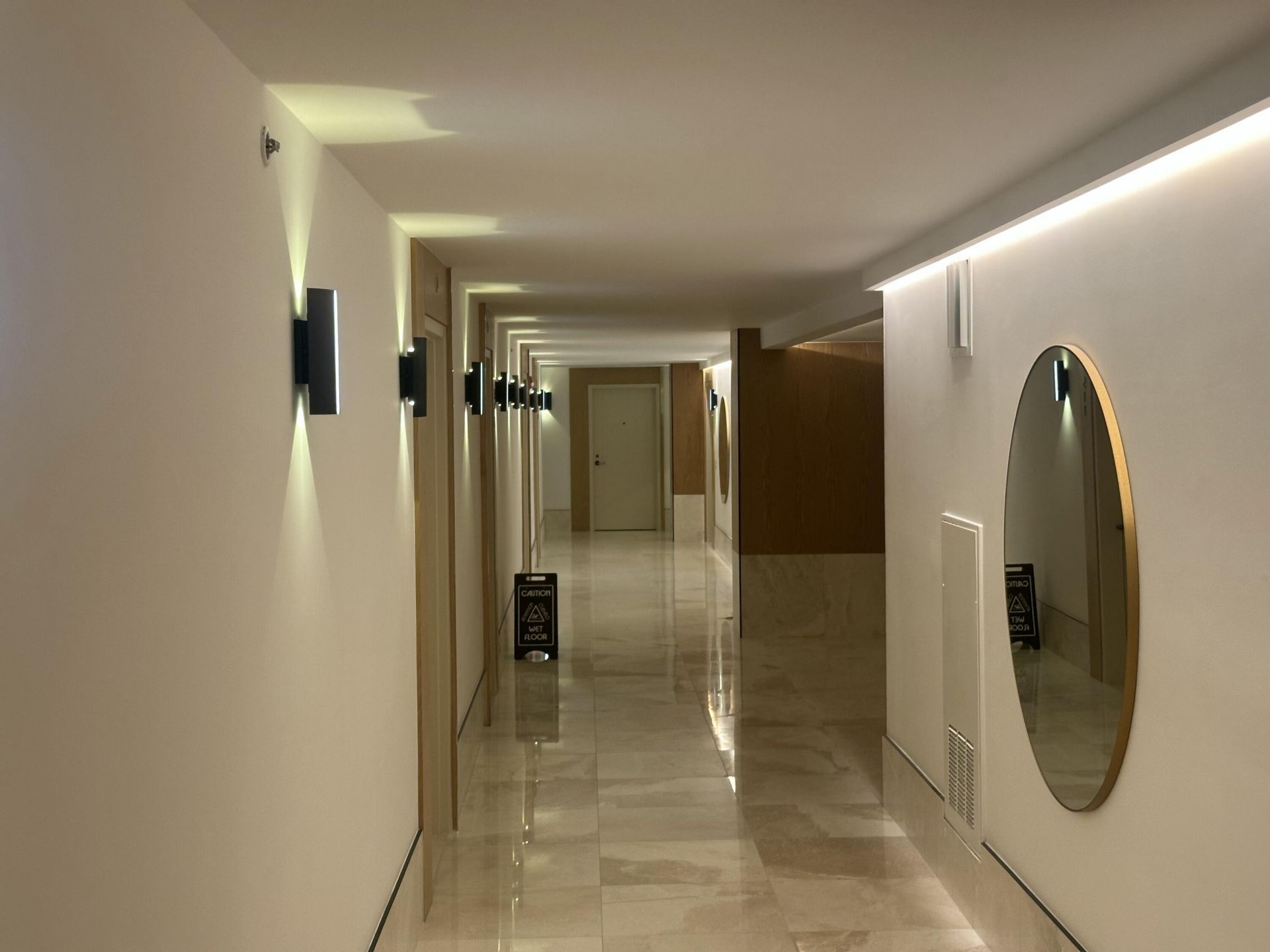 101 N Clematis Street, Unit 513, West Palm Beach, FL 33401 Photo