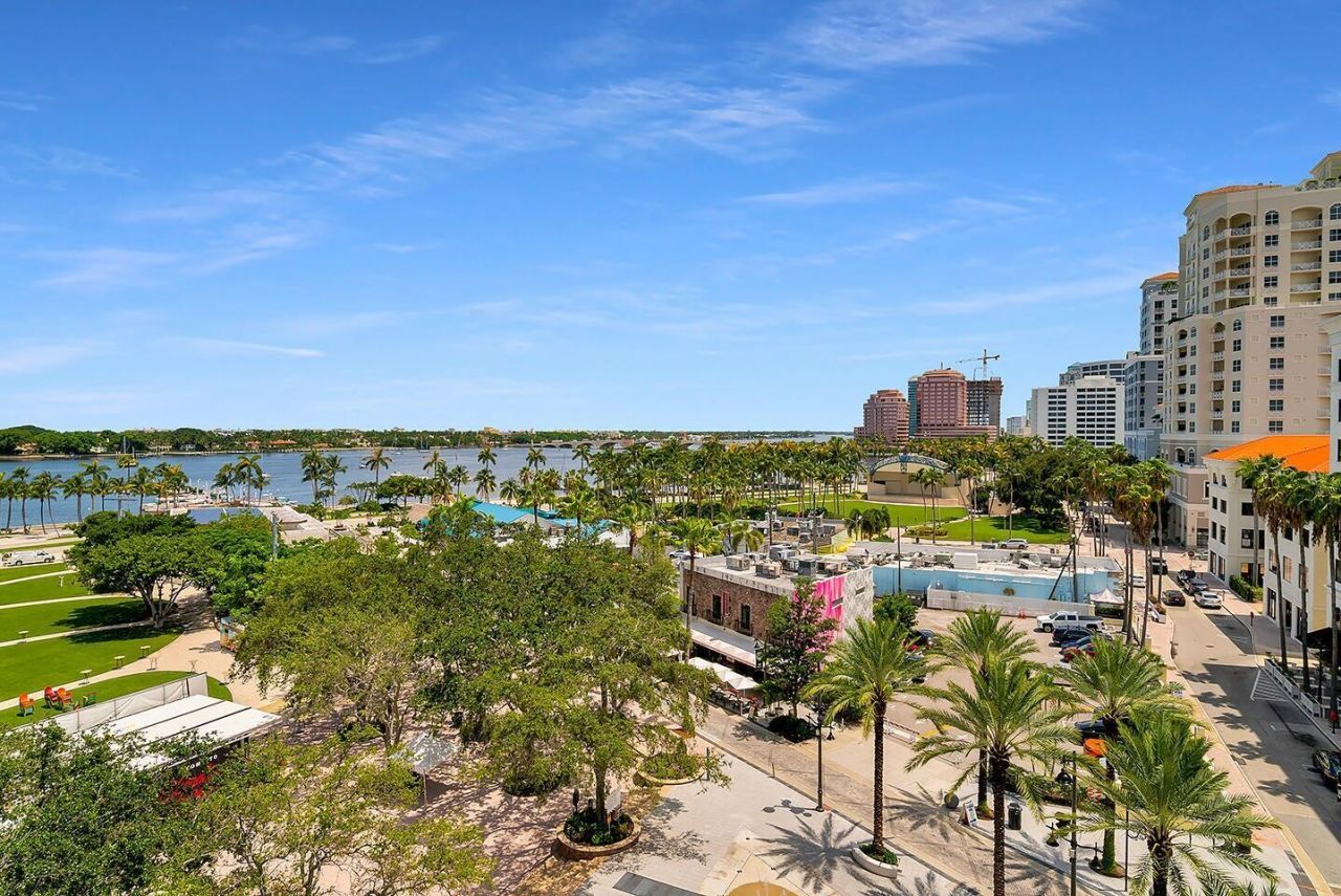 101 N Clematis Street, Unit 513, West Palm Beach, FL 33401 Photo