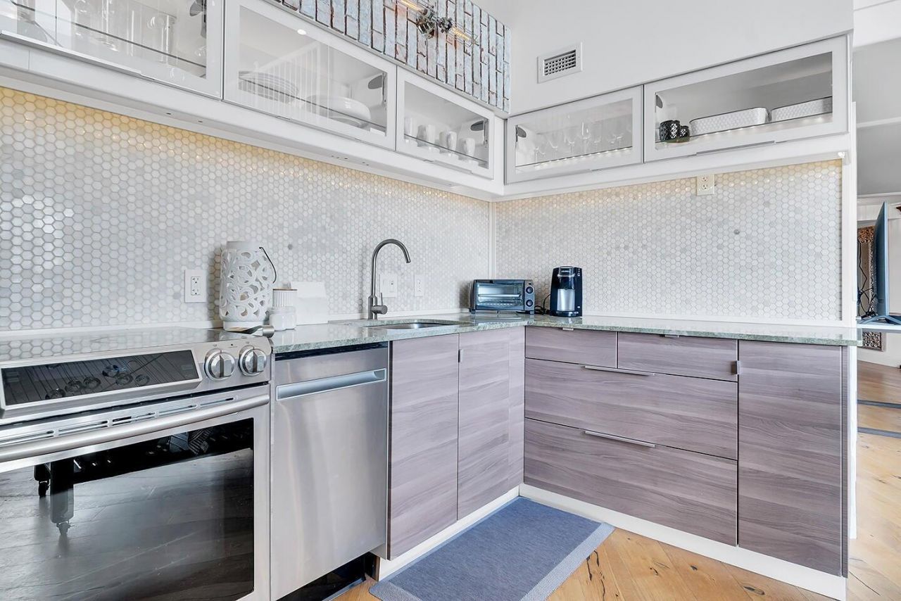 101 N Clematis Street, Unit 513, West Palm Beach, FL 33401 Photo