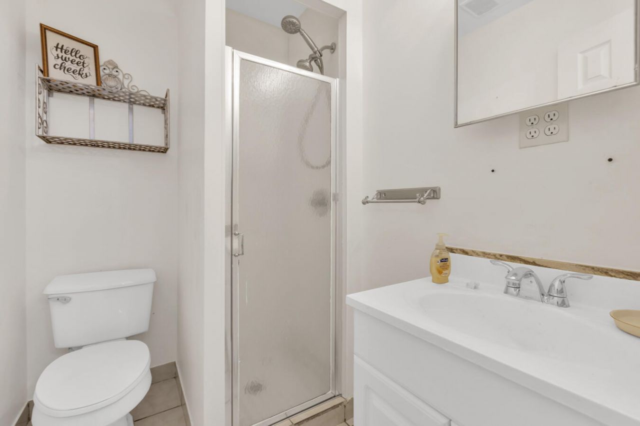 261 NE 42nd Street, Pompano Beach, FL 33064 Photo