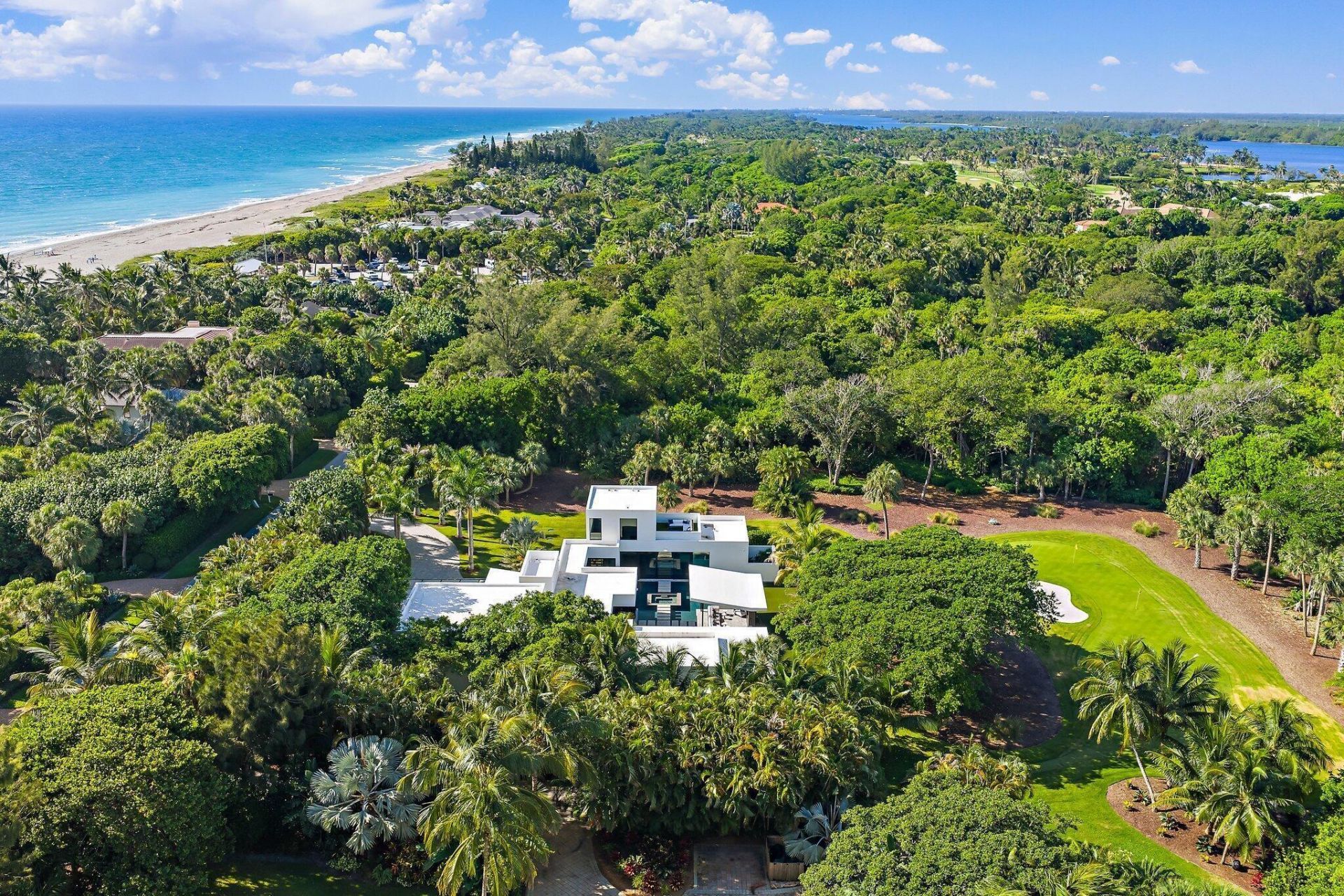 12 N Beach Road, Jupiter Island, FL 33455 Photo