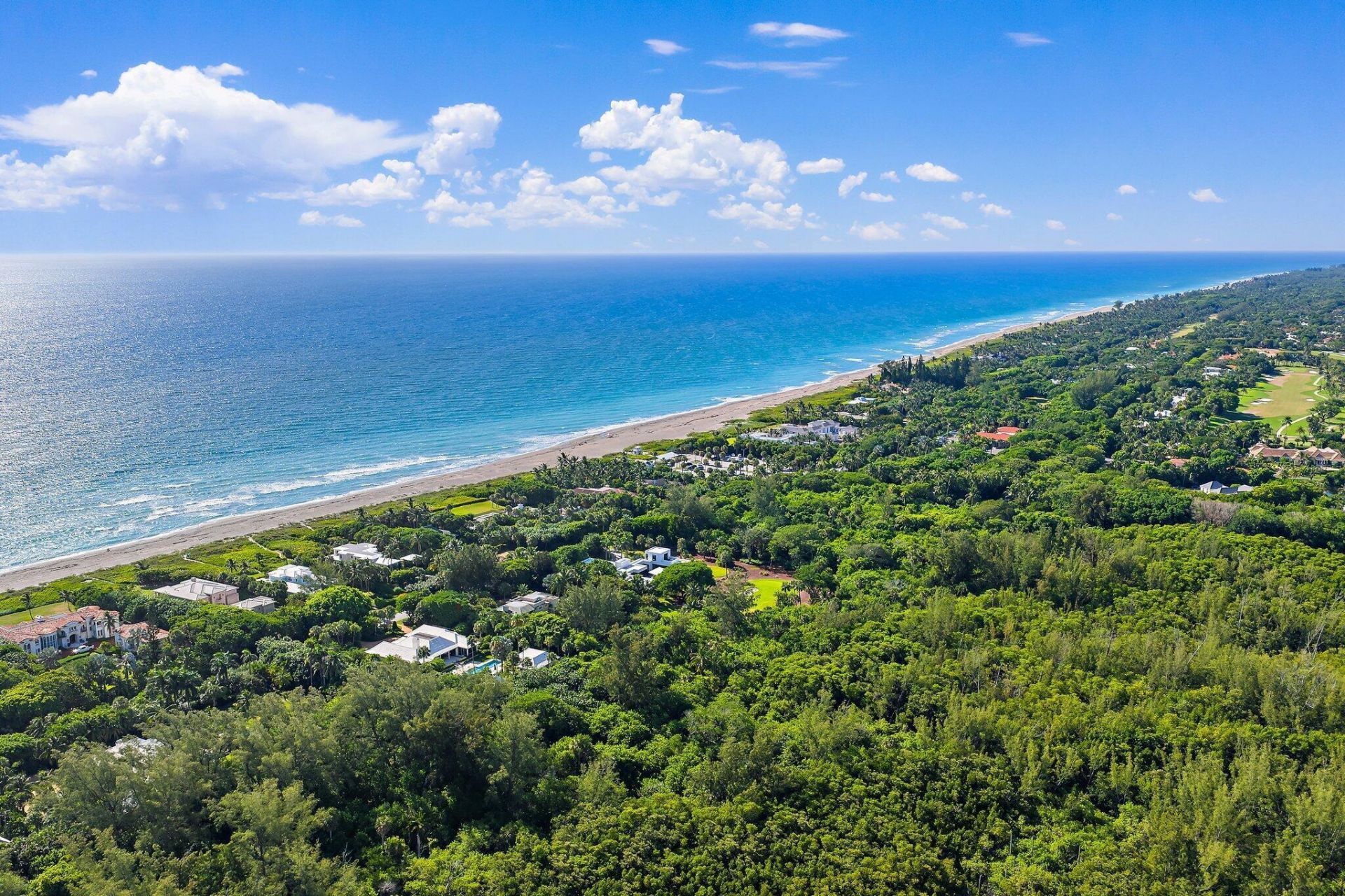 12 N Beach Road, Jupiter Island, FL 33455 Photo