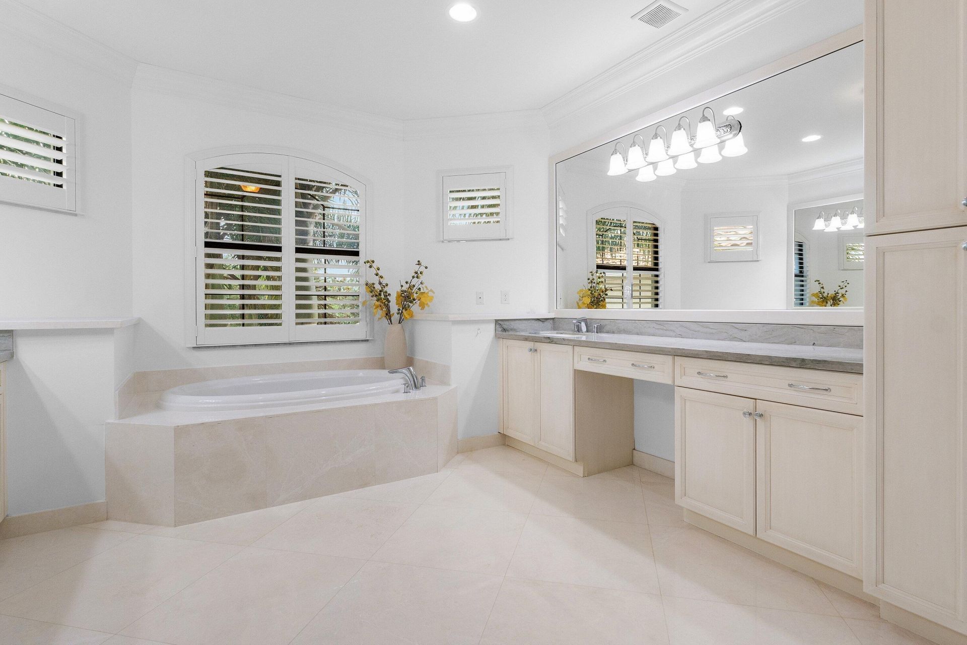 8748 Lewis River Road, Delray Beach, FL 33446 Photo