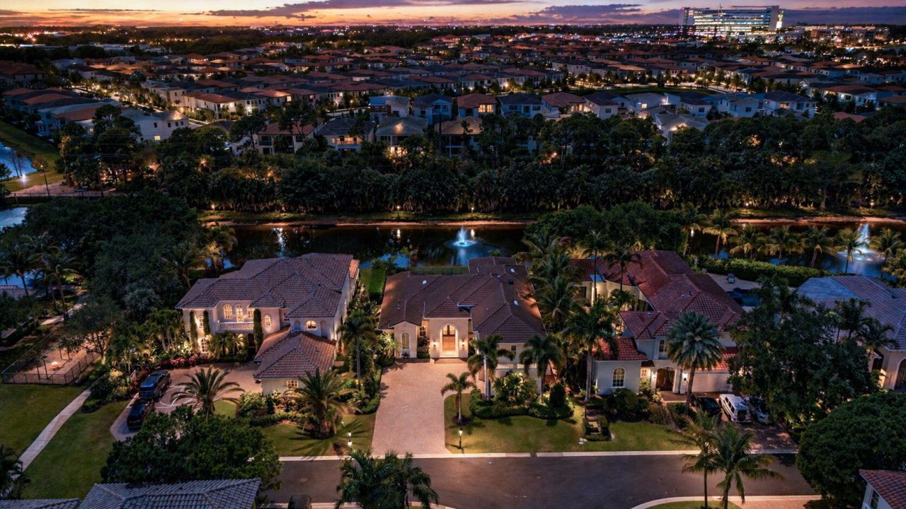 4131 Venetia Way, Palm Beach Gardens, FL 33418 Photo