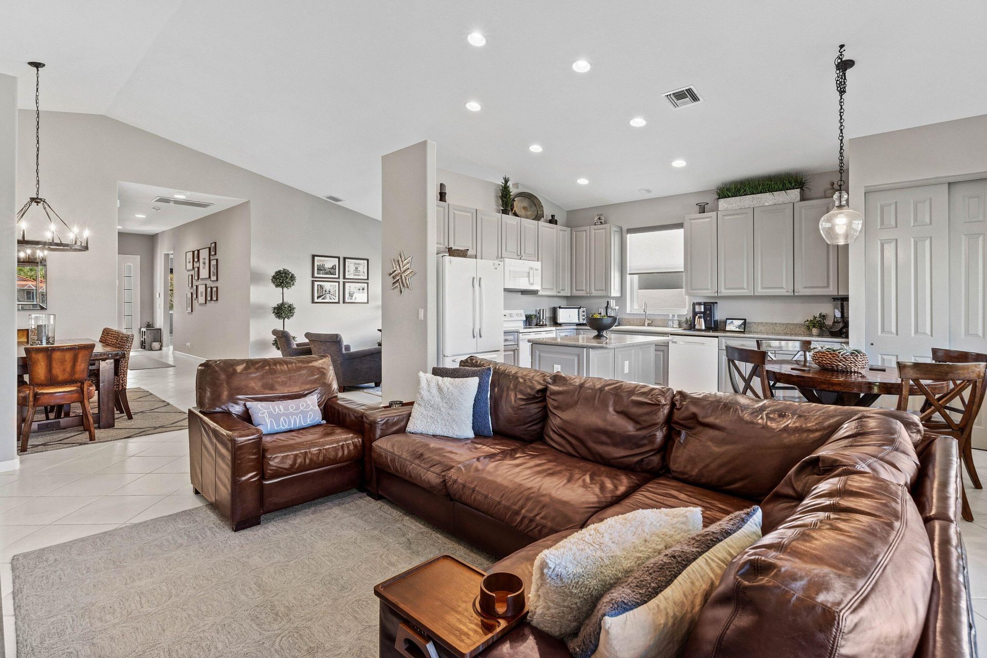 9121 Bay Point Circle, West Palm Beach, FL 33411 Photo