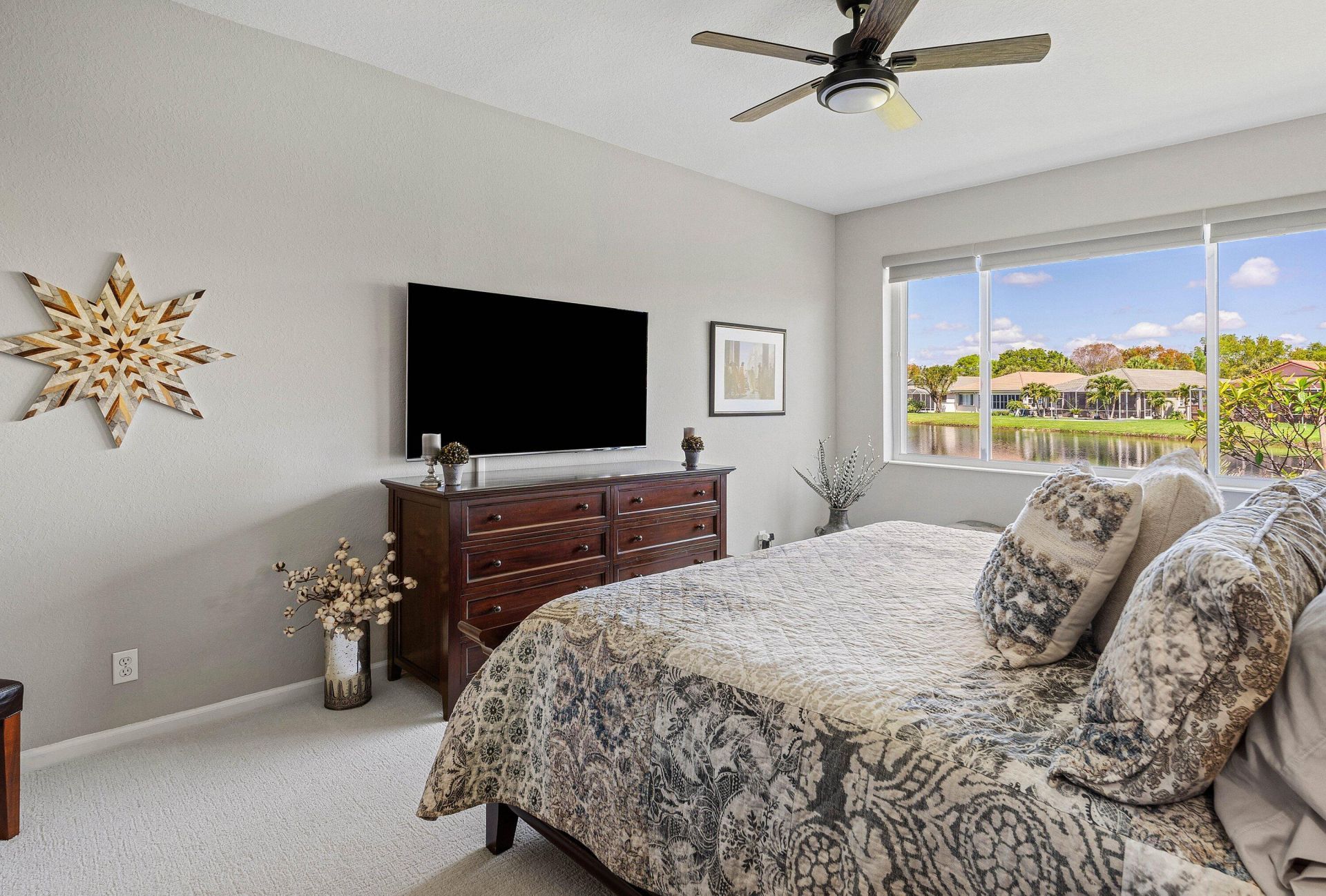 9121 Bay Point Circle, West Palm Beach, FL 33411 Photo