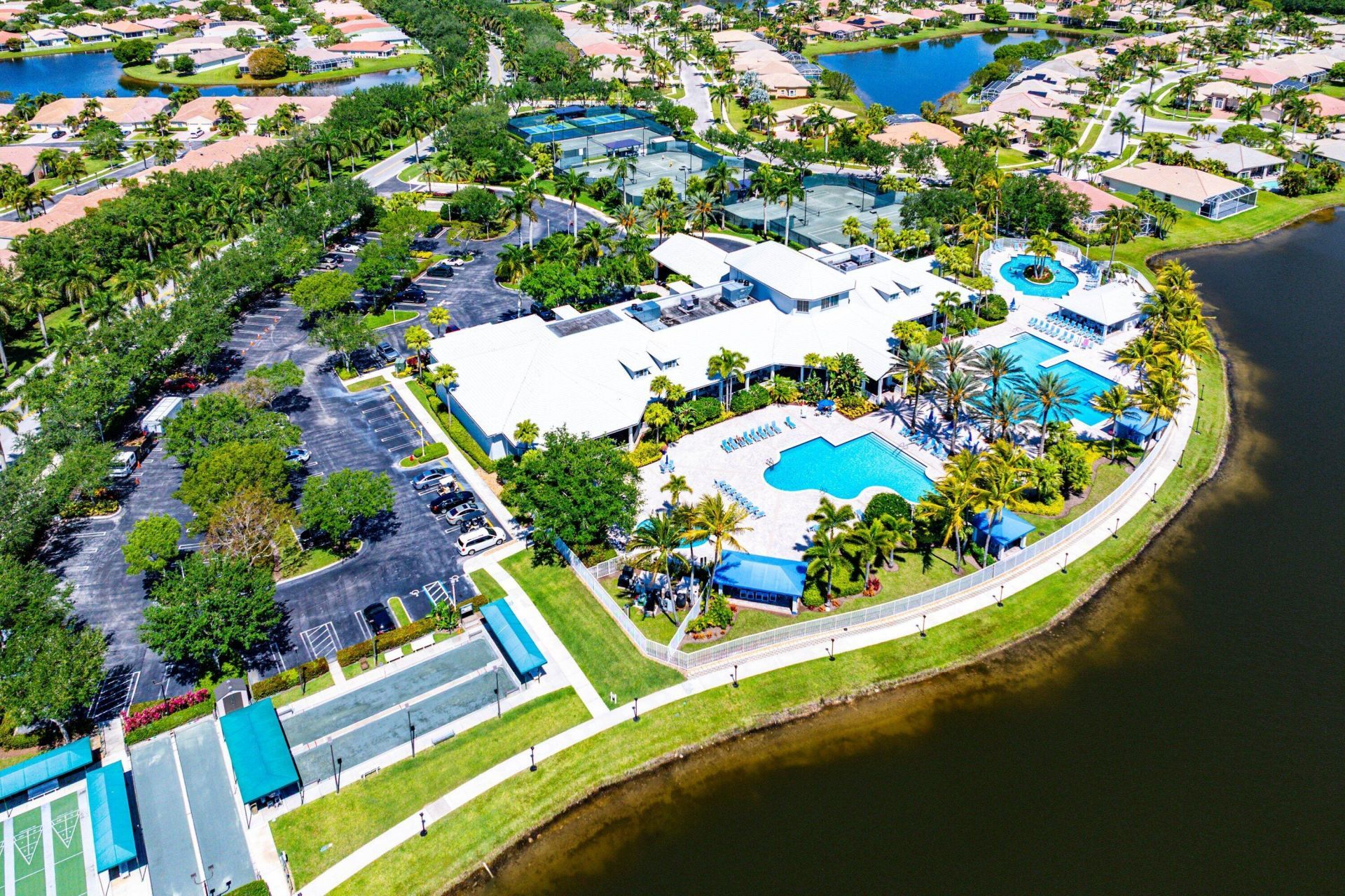 9121 Bay Point Circle, West Palm Beach, FL 33411 Photo