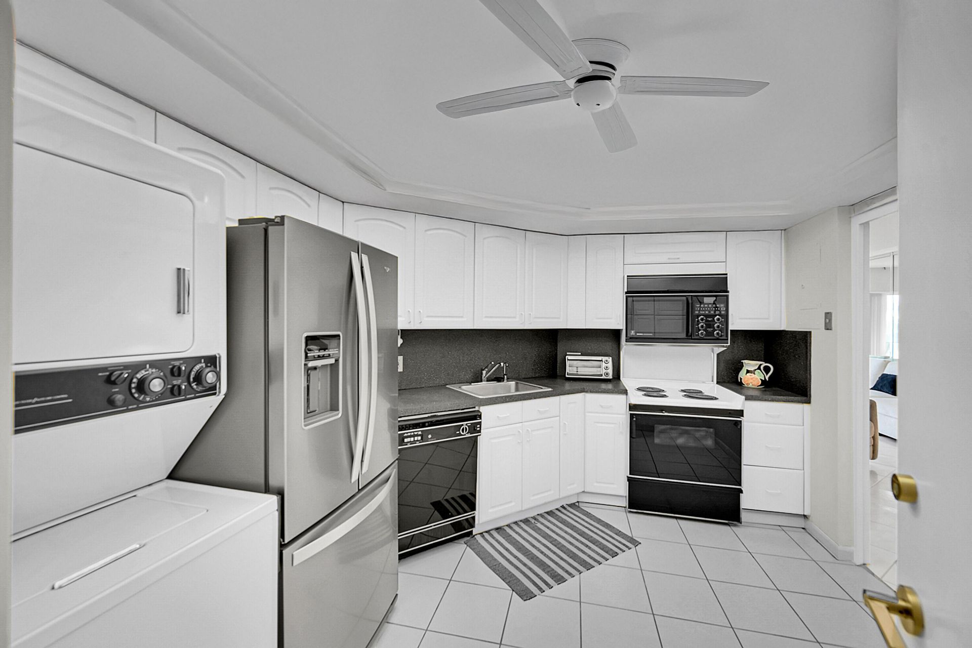 701 E Camino Real, Unit 4b, Boca Raton, FL 33432 Photo
