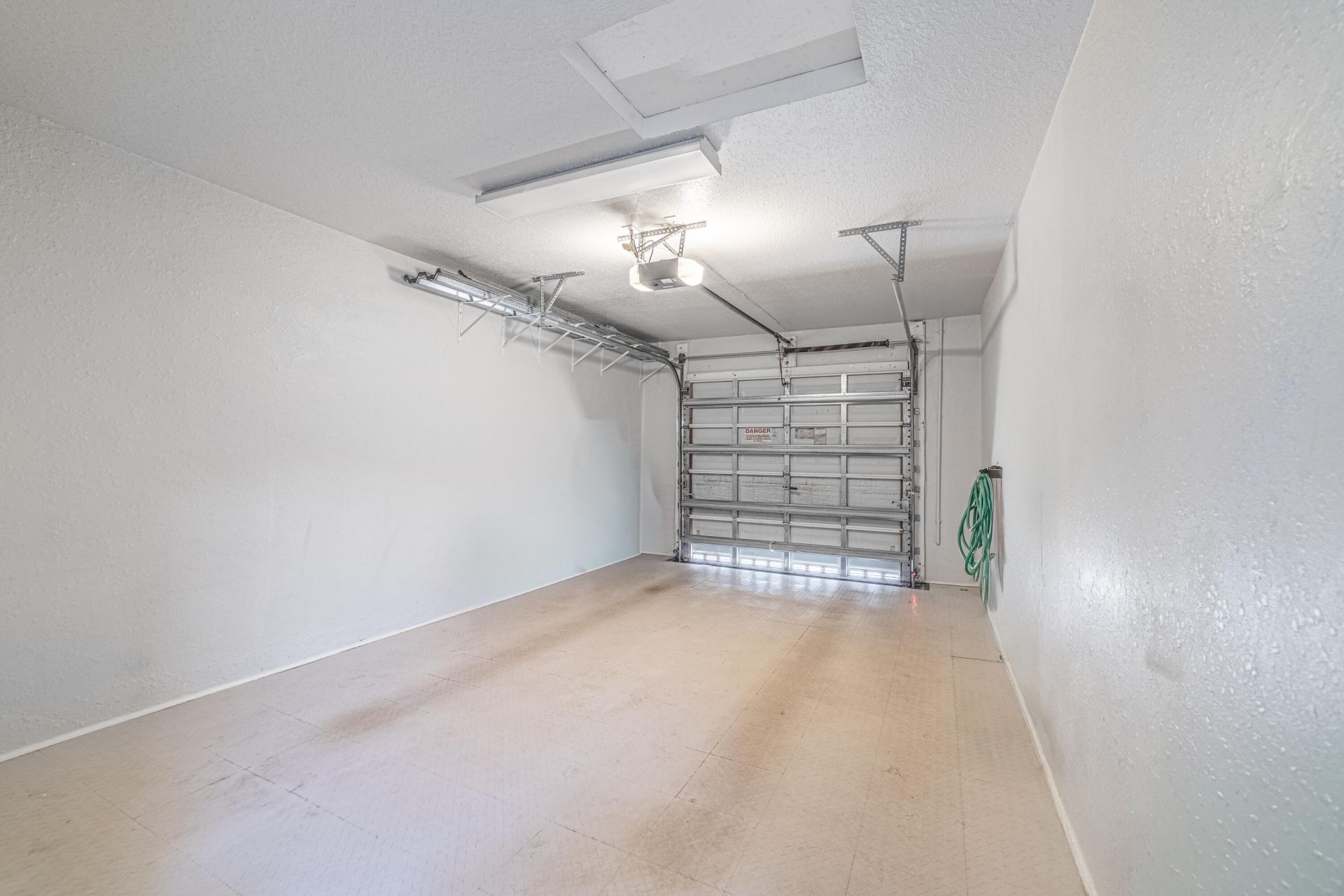 7972 W Exeter Blvd W W, Unit 101, Tamarac, FL 33321 Photo