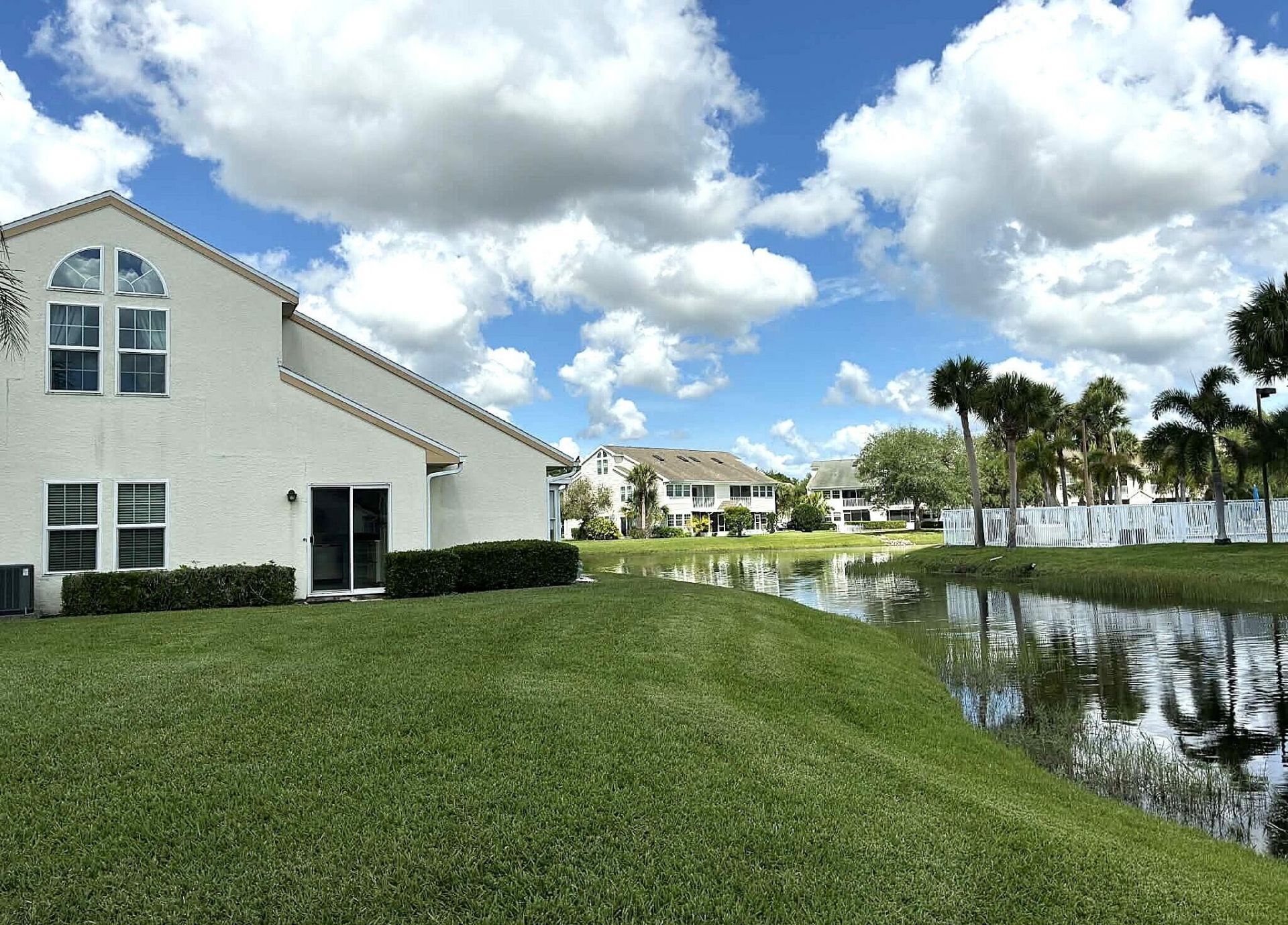 1827 Aynsley Way, Unit 4, Vero Beach, FL 32966 Photo
