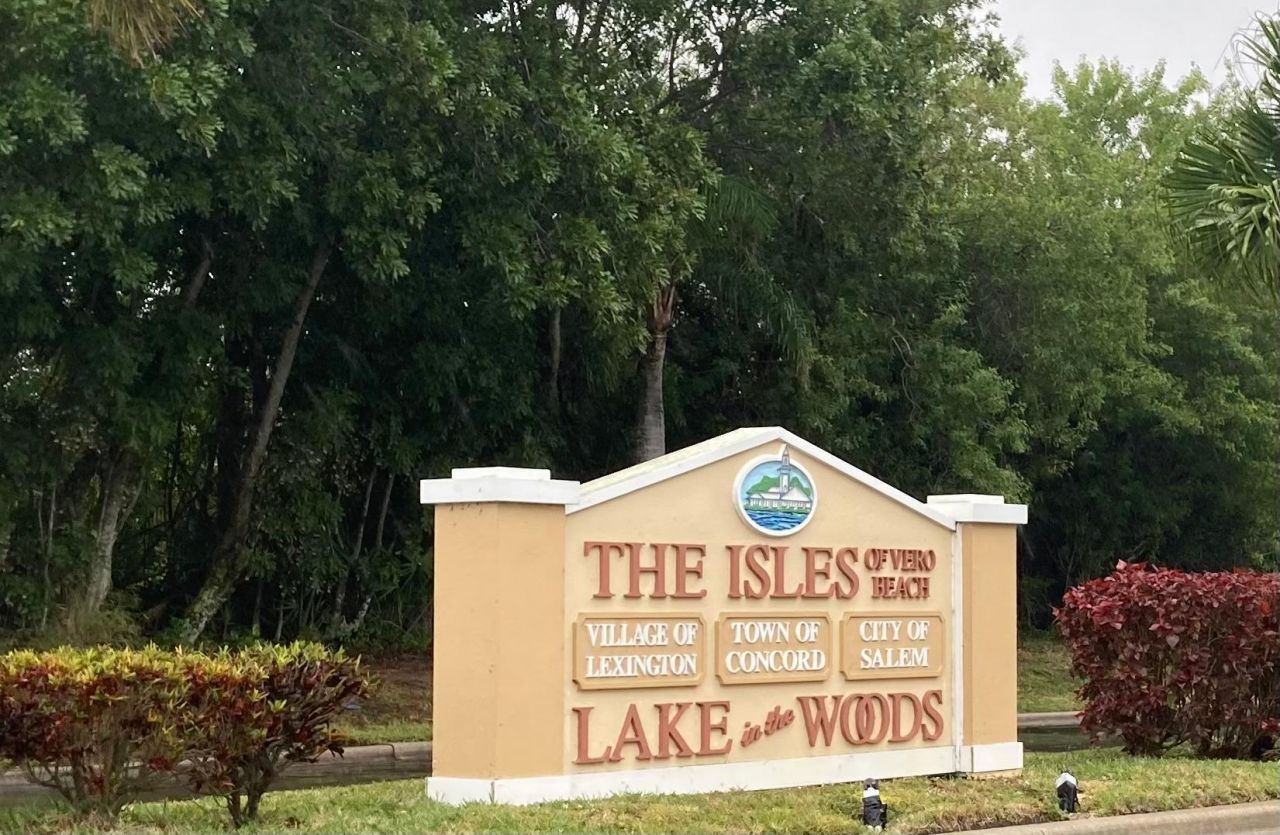1827 Aynsley Way, Unit 4, Vero Beach, FL 32966 Photo