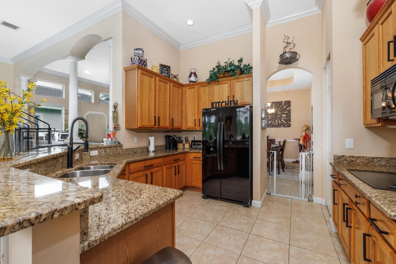 479 SW Lost River Road, Stuart, FL 34997 Photo