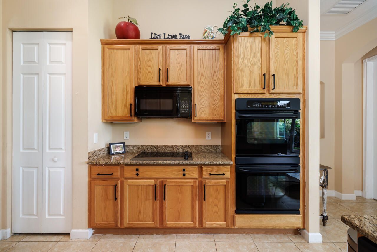 479 SW Lost River Road, Stuart, FL 34997 Photo