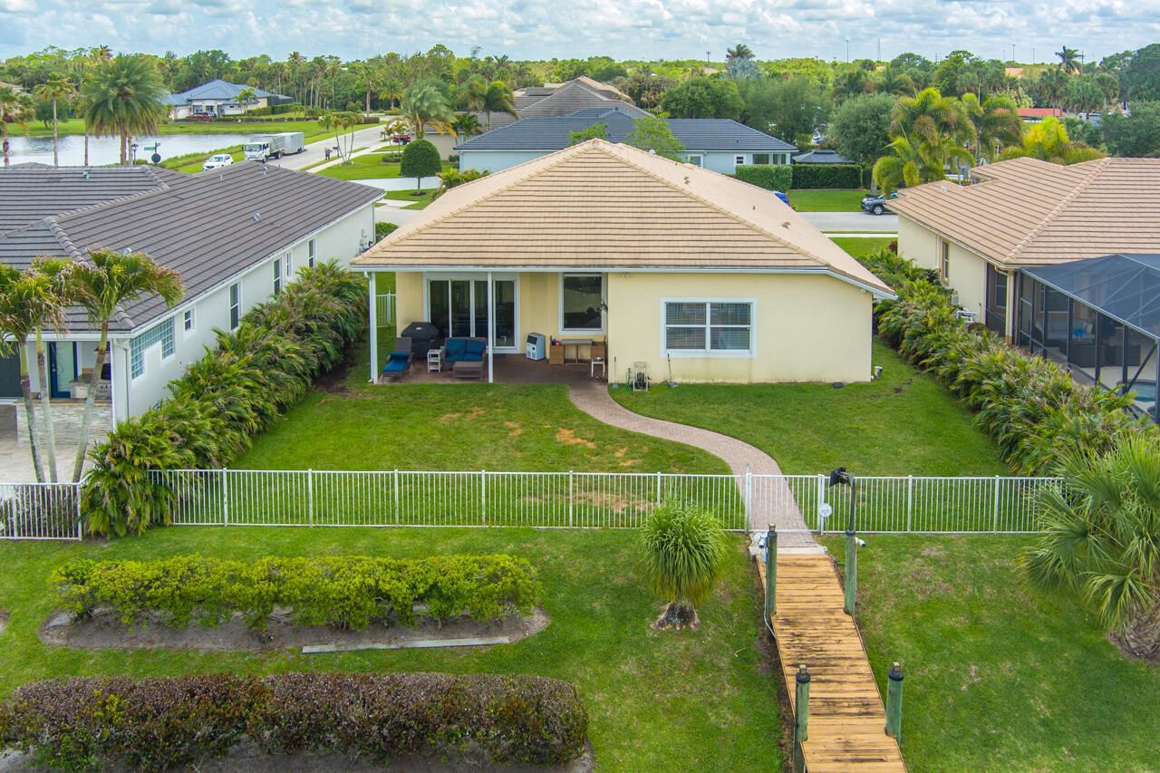 479 SW Lost River Road, Stuart, FL 34997 Photo