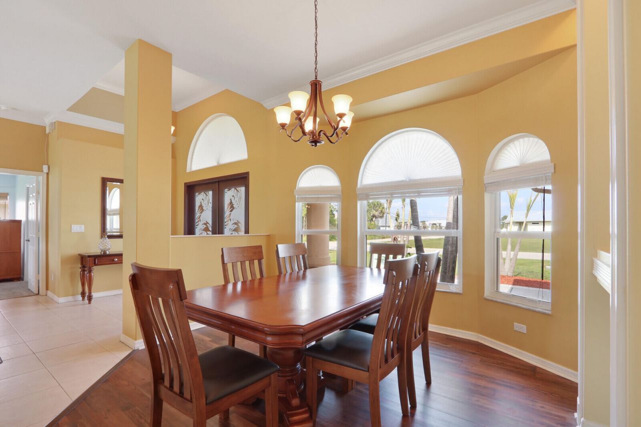 6478 NW Volucia Drive, Port Saint Lucie, FL 34986 Photo