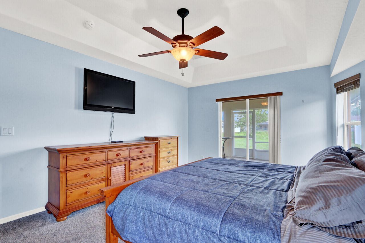 6478 NW Volucia Drive, Port Saint Lucie, FL 34986 Photo