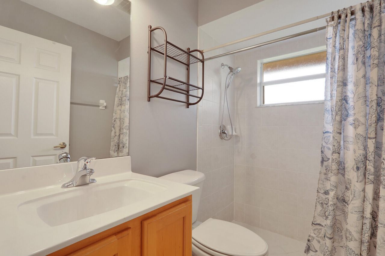 6478 NW Volucia Drive, Port Saint Lucie, FL 34986 Photo