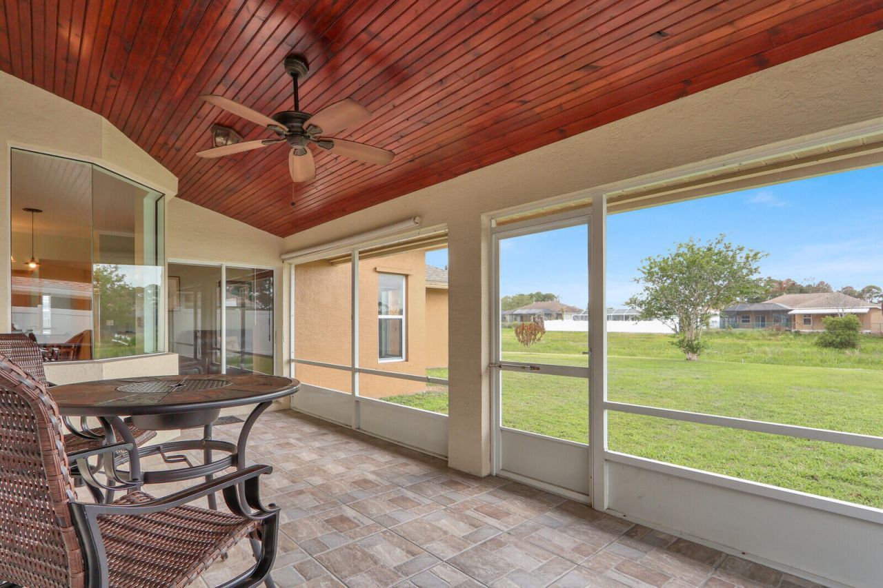 6478 NW Volucia Drive, Port Saint Lucie, FL 34986 Photo